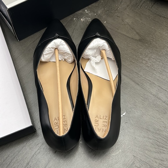 NATURALIZER Beau Flats - Picture 6 of 7